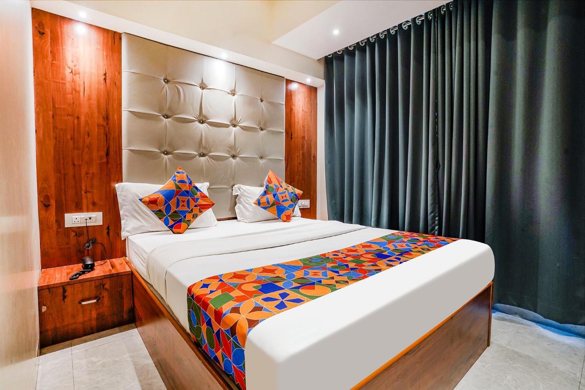 Отель Fabexpress Utsav Residency - Nr Panvel Jamb Экстерьер фото